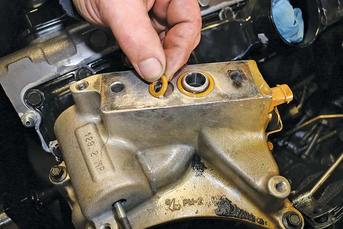  The turbo to pedestal interface must be resealed with new O-rings any time the turbo is removed.