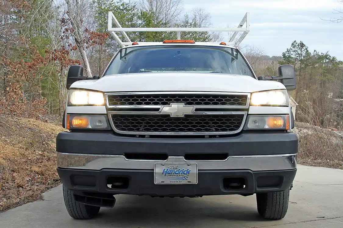 The engineers at Fleece came up with this simple module to drop into the fuse box of 2003-2007 GM trucks to enable activation of all four headlight bulbs for high beam operation. The included male spade connector can be soldered to the circuit board to provide a ground trigger wire for additional high beam accessory activation.