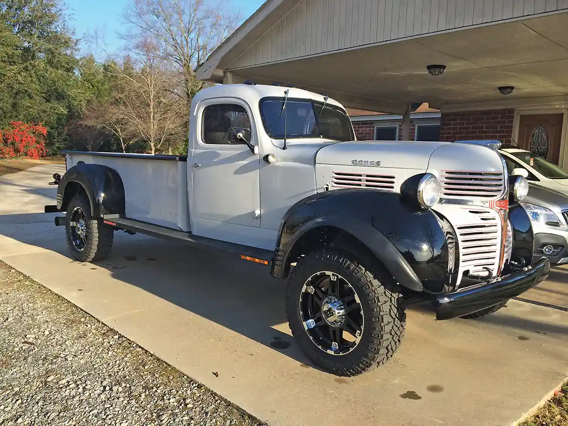 1941 WF-32 Classic Dodge
