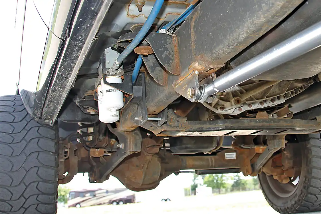 To supply the engine with plenty of fuel, Finke chose to go with an AirDog II 165 fuel pump/filter system. It delivers the fuel to a Fleece PowerFlo 750 CP3 under the hood.