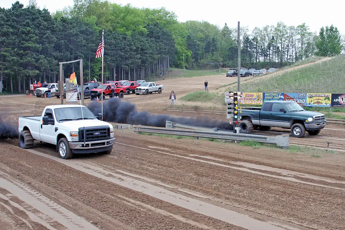 The final round for the NON-DOT Class was a Ford versus Dodge affair: with Cummins power under the hood of his Dodge, Justin Kennedy pulled out the win over Lucas Sparks’ Power-Stroke Ford.
