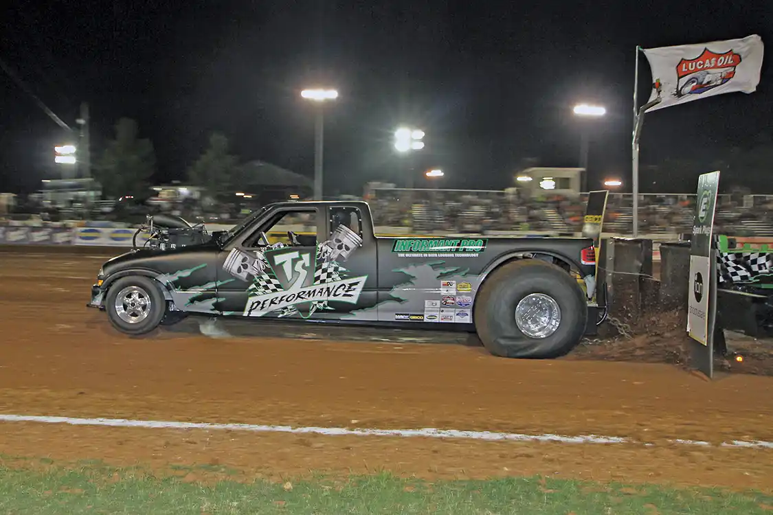 Keith Long had a pretty good weekend in the TS Performance-sponsored Ridin’ Dirty Chevy, finishing fifth on Friday and third on Saturday.