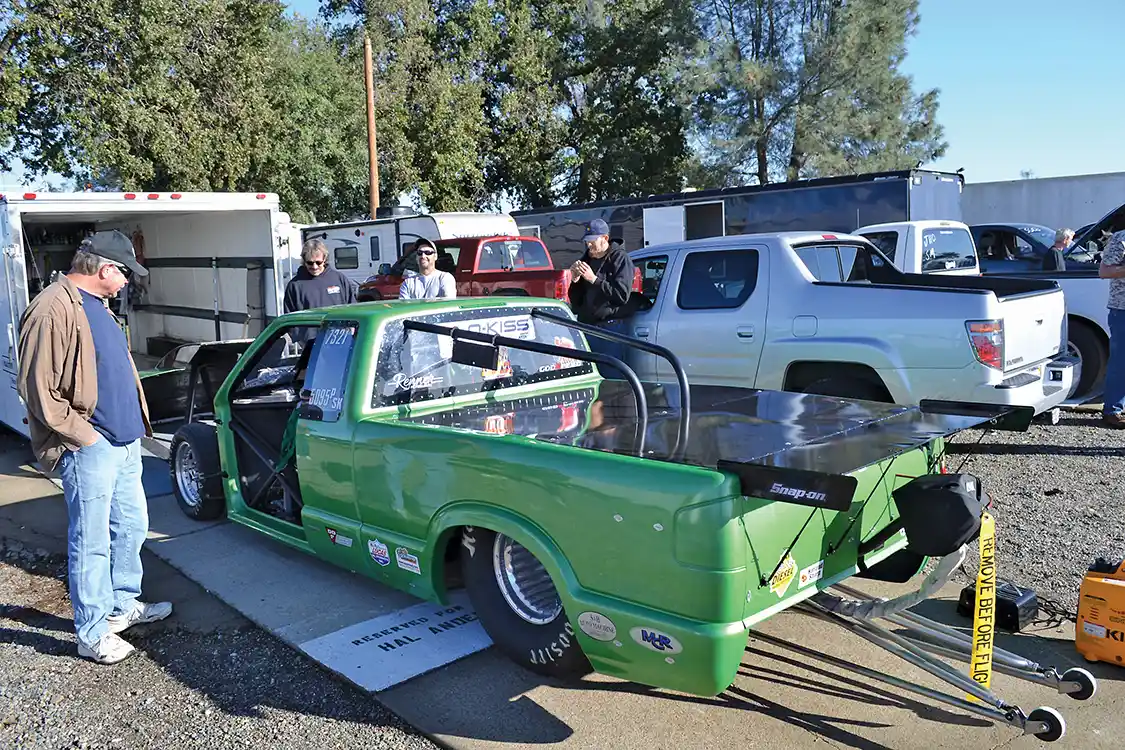Brad was quick to point out that he couldn't run his truck with the help of his crew, Bob Lewis, Jeremy Torgerson, his wife and numerous suppliers who helped him build the truck.