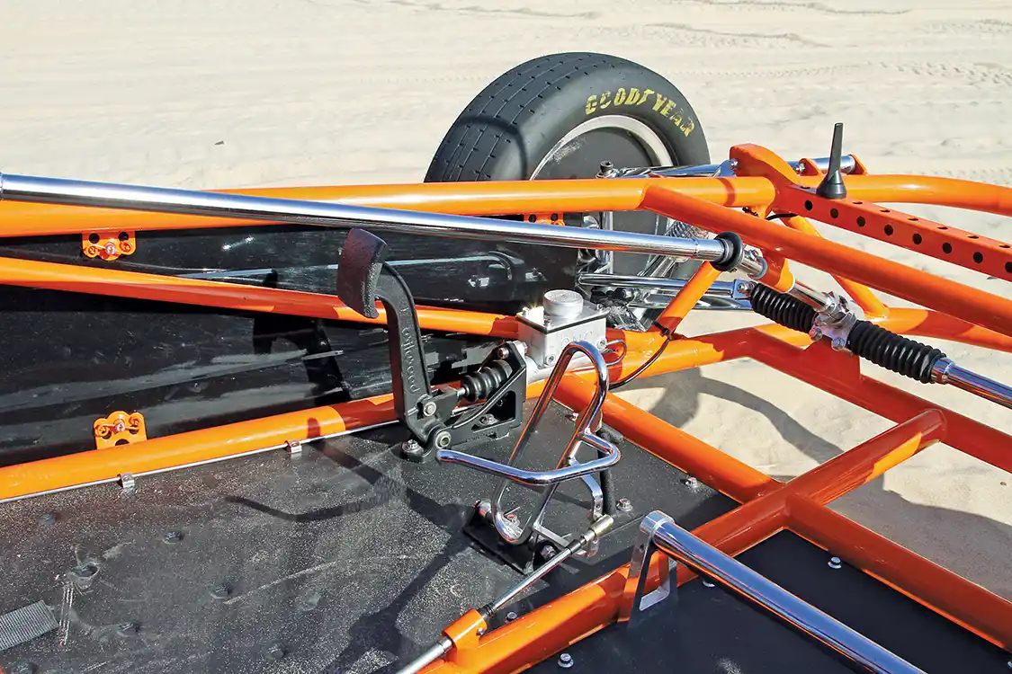 Foot controls for the driver are simple: There’s a go pedal and a whoa pedal. The passenger has a bar to brace his or her feet.