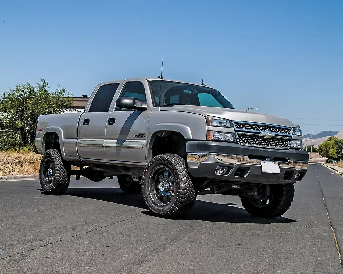Matt Kutchera’s LLY-equipped 2005 Silverado 2500 LTZ is fully loaded, has ridiculously low mileage and is as clean as they come. Prior to our PPE affordable fueling upgrades, the rig had full exhaust, a cold air intake and a combination of PPE and Edge tuning products.