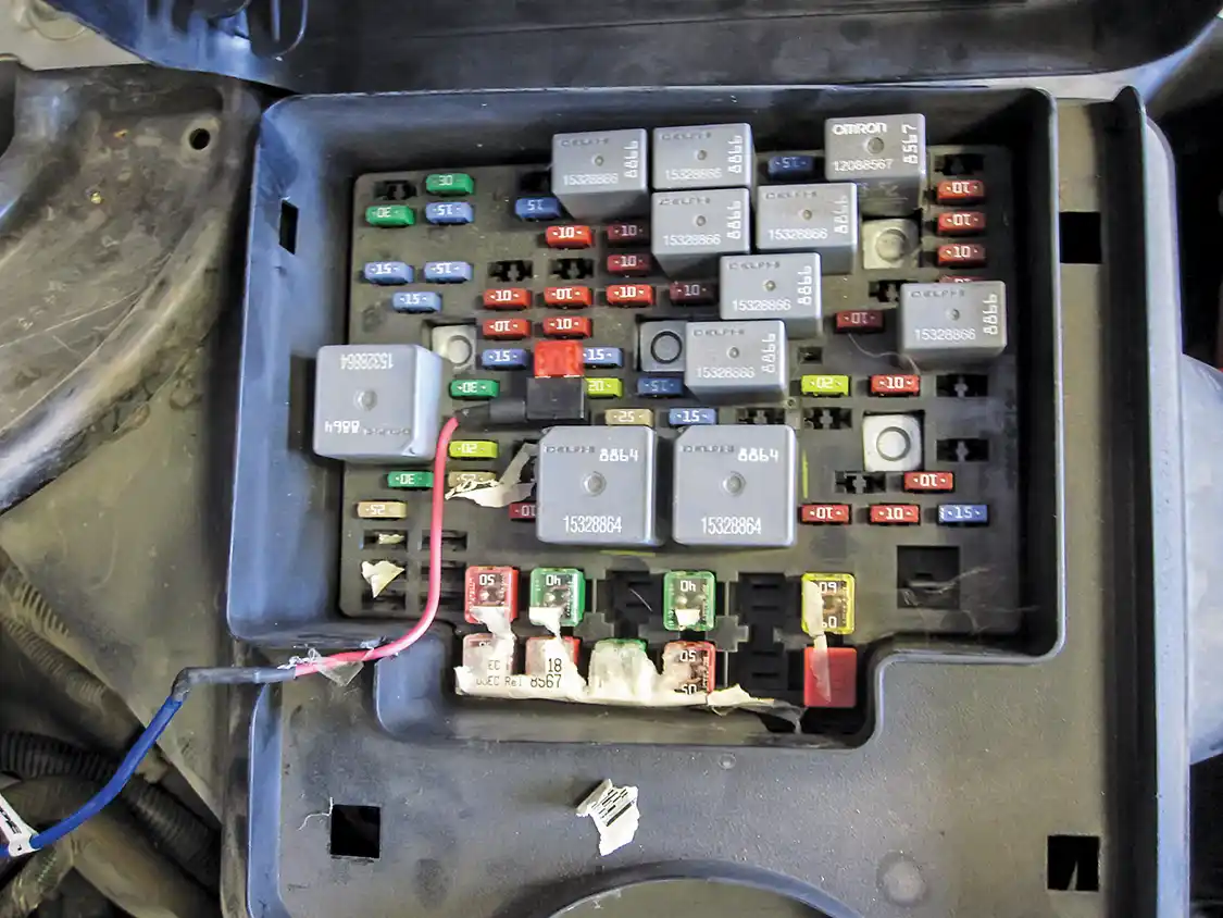 23. Here, Barker tapped into the factory fuse panel for some key-on power.