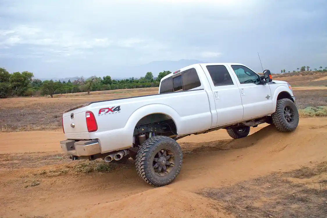 16. This view shows the flexibility of the Carli suspension on the Ford F-250 4x4.