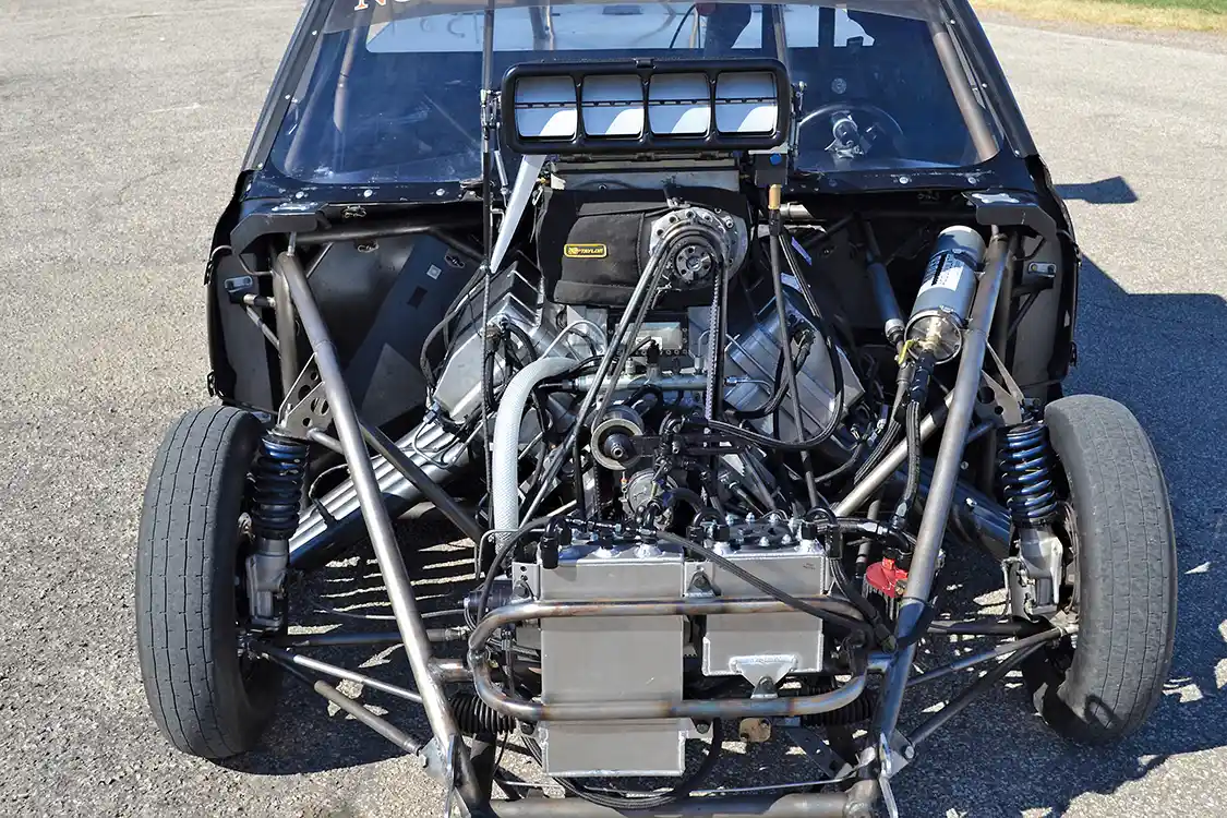 2000 Horsepower Truck