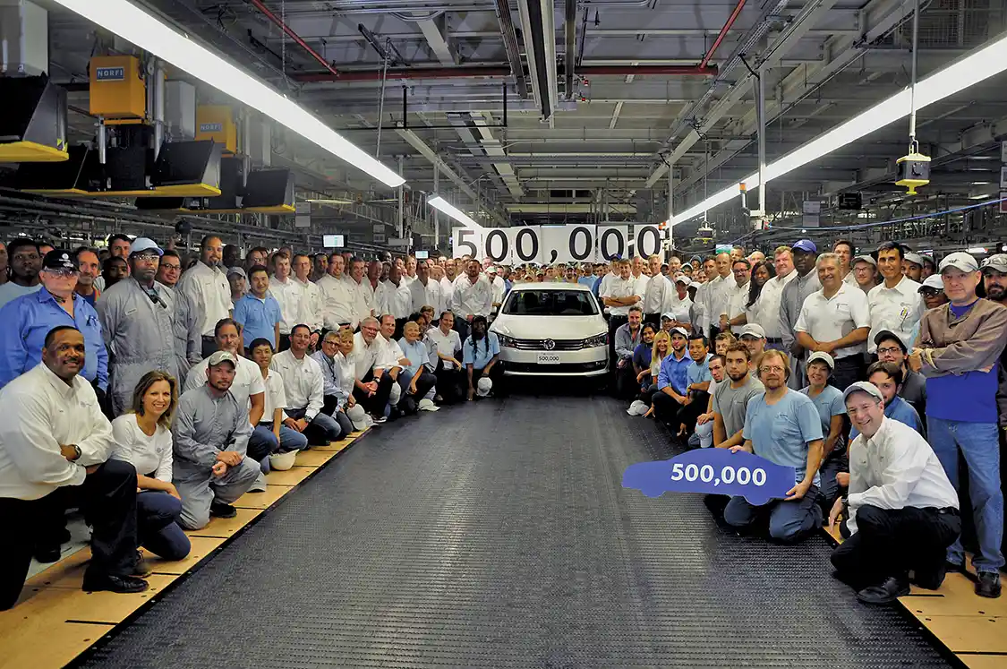 Volkswagen Chattanooga Builds 500,000th Passat