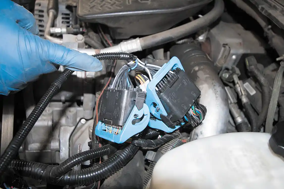 11. Don’t forget to plug the main SpeedBrake harness cables into the appropriate OEM plugs. The quality of the Banks connectors is unparalleled.