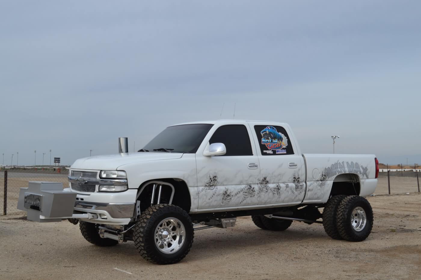 DW  PULL LEAD