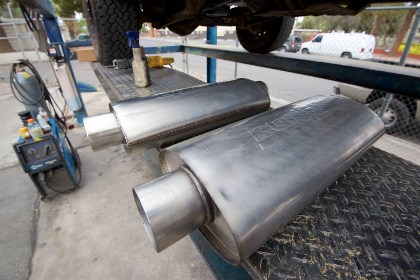 Borla Performance Industries Kit Exhaust System Upgrade