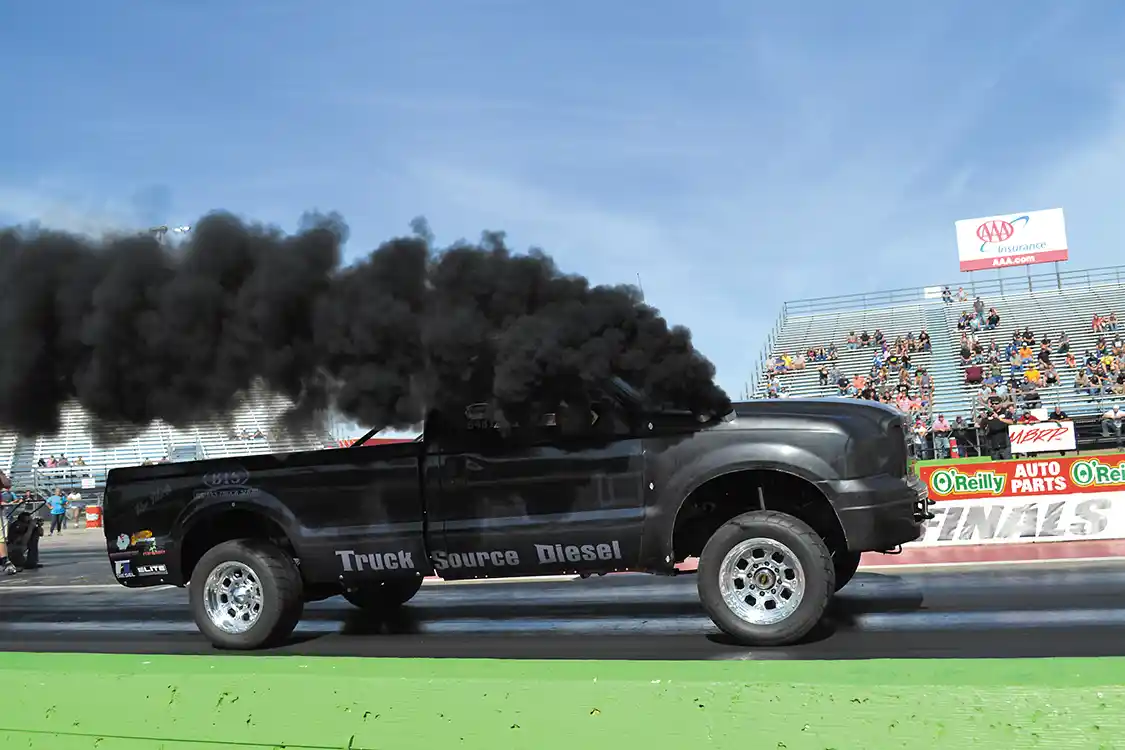A step up from 10.90, the NHRDA's Super Street class is a heads-up category with a 6,000-pound minimum weight. It attracted some of the fastest four-wheel drives in the country, like Truck Source Diesel's awesome 9-second triple turbo Cummins-powered Ford.