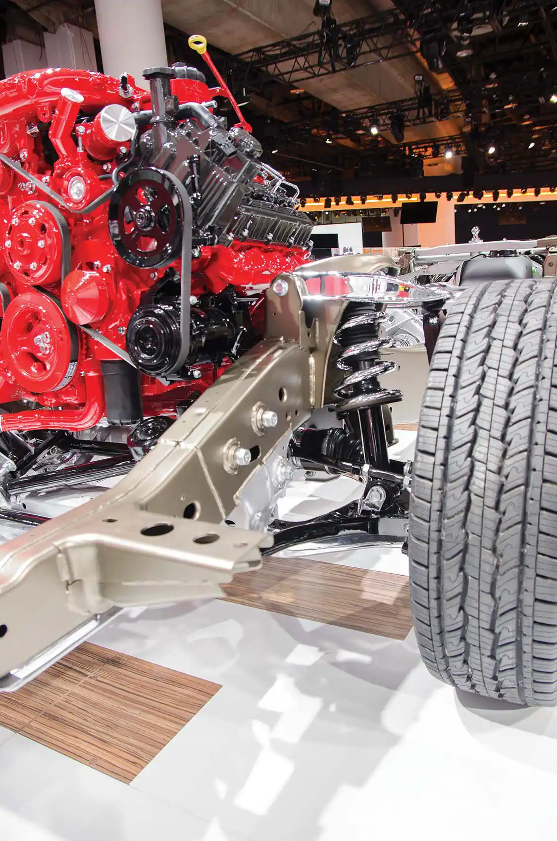 There’s nothing earth-shaking here, double wishbones, stabilizer bar, coilover shocks. It does appear easy to service.