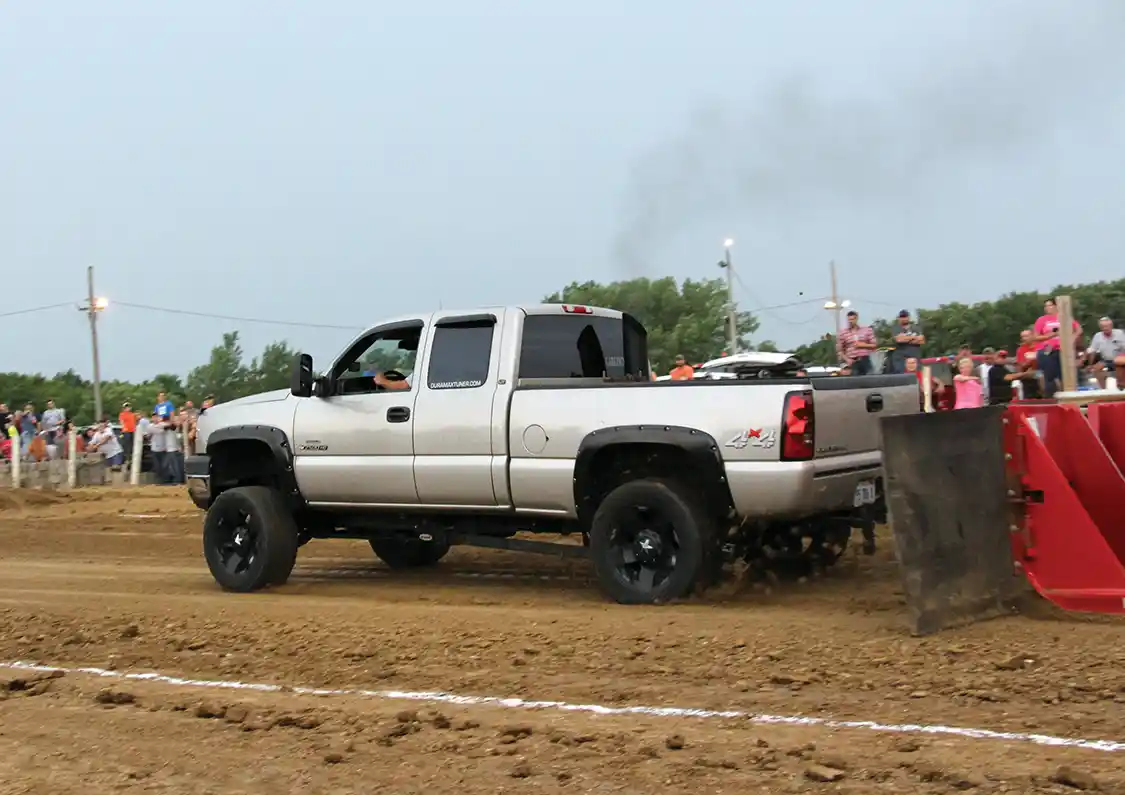 Squeaking out the win in the competitive stock turbo class was Kevin Garlisch. His ’07 LBZ would go nearly 282 feet before the sled caught up to it.