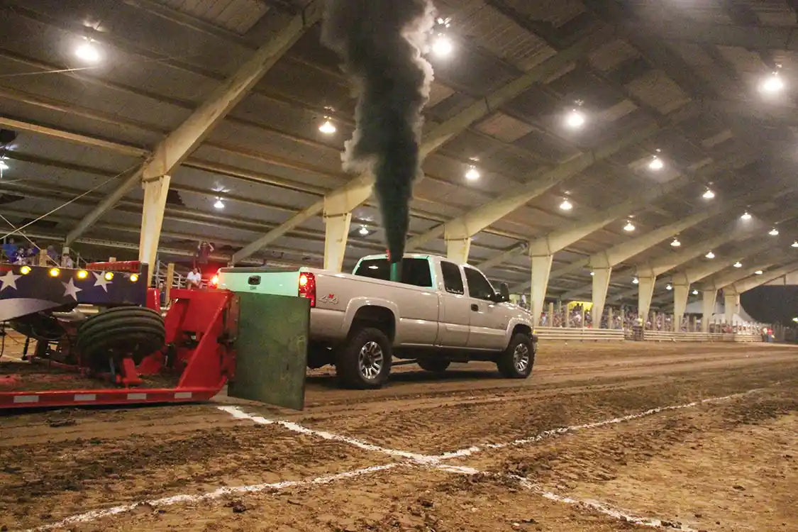 Jeff Krause’s LBZ Duramax was able to dig its way into the Second Place spot in Hot Street. This nasty, compound turbo’d ’06 Chevy makes in the neighborhood of 1,000 hp and had several wins in 2015.