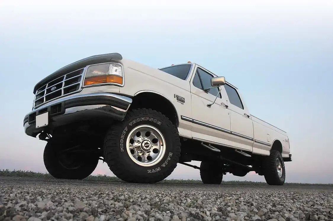 While our 1997 F-350 test mule had a parts combination capable of making 600-rwhp, the 195,000-mile stock bottom end 7.3L under the hood had to be tuned conservatively in order to stay in one piece, and remain a reliable daily driver. With an owner not yet willing to spend money on a built engine, not wanting to bump up timing any more (harder on parts), yet wanting to go faster, there was really only one thing left to try. And that’s exactly how the idea for this test was born.