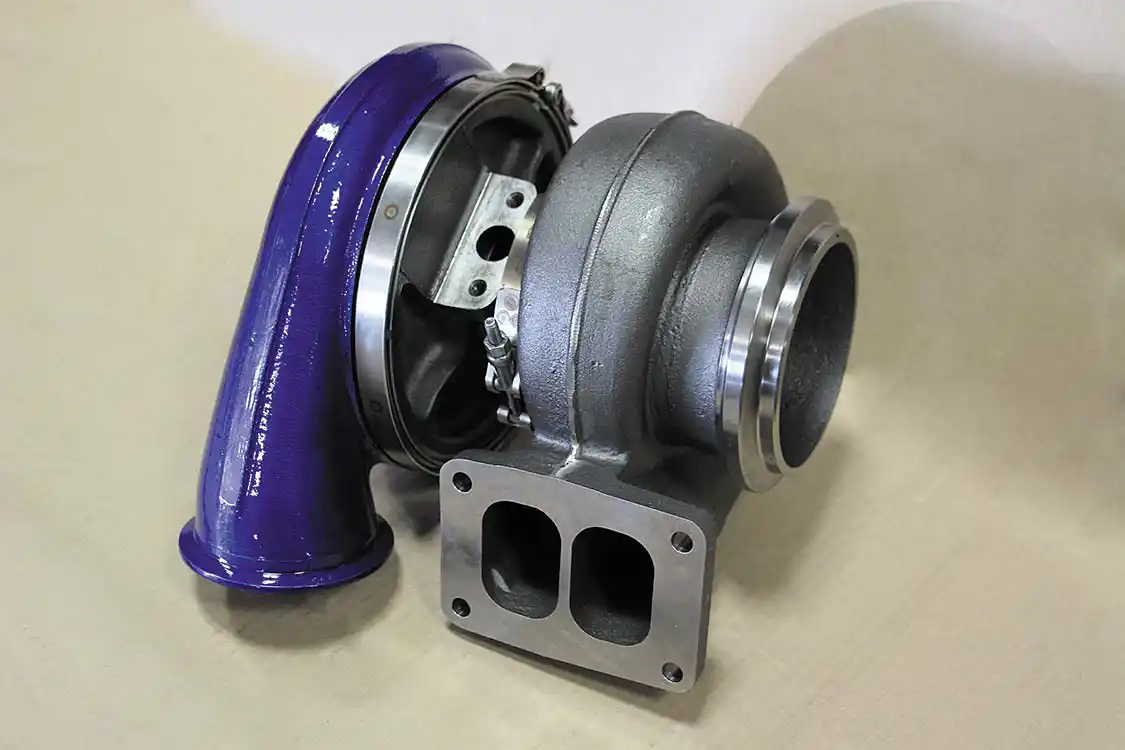 10. The billet S480 also features a T6 turbine inlet flange, 1.32 A/R exhaust housing, and the proven 96mm turbine wheel. The compressor cover was powder coated Sparkle Electric Blue to match the 3-inch intercooler plumbing and Y-bridge.