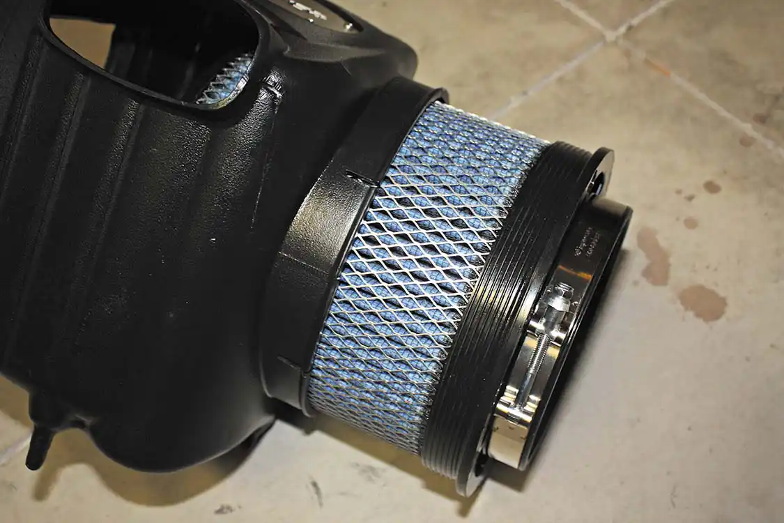 7. The all new Momentum HD intake systems use a massive 10-layer air filter for the absolute best filtration and flow available. The one-piece modular air box offers OEM like fitment while keeping inlet air temperatures cool with the use of an auxiliary air scoop.