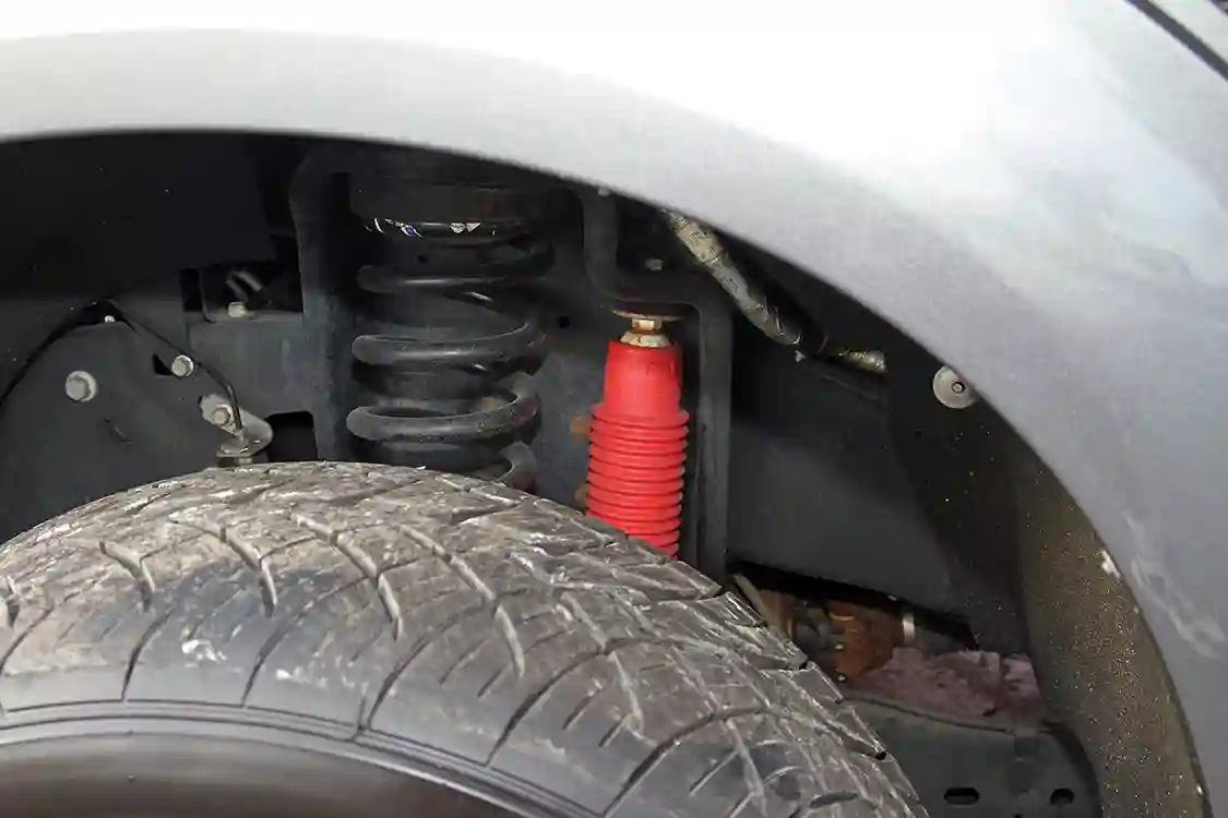 The front end of the truck was lowered with new coil springs. Lindenberg chose to retain the factory-installed Rancho FX4 shocks.