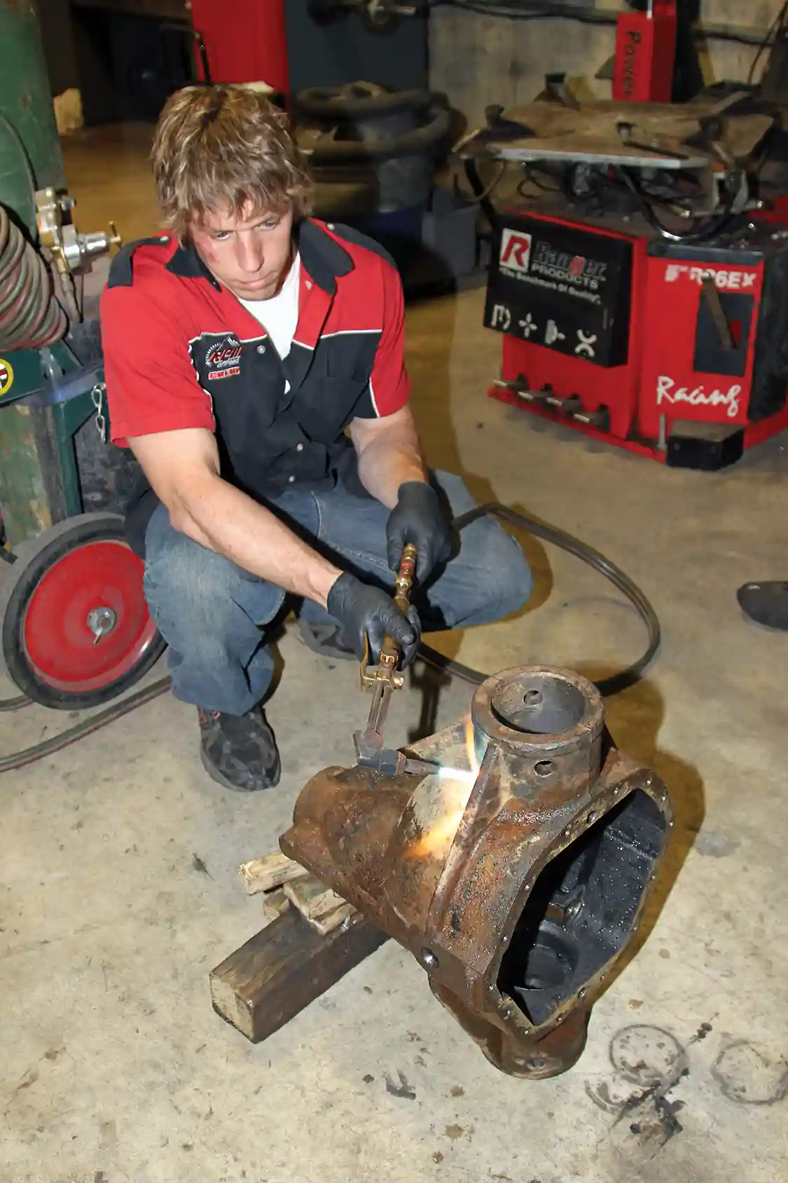 16. Fire and dry ice are used to make the machined parts fit together. Michael Powell used a torch to heat the housing while Nelson filled the end of the tube with dry ice purchased from the local grocery store.