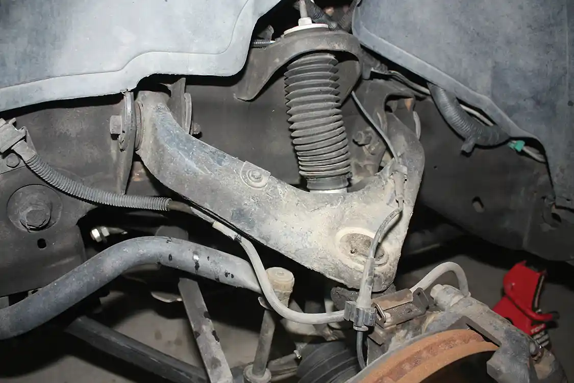 2. With the GM independent front suspension, leveling the front of the truck can be easily achieved by adjusting the factory torsion bars. But this changes the angle of the upper control arm and can lead to premature ball joint wear. Replacing the UCA with the beefier Kryptonite unit adds strength and improves ride quality.