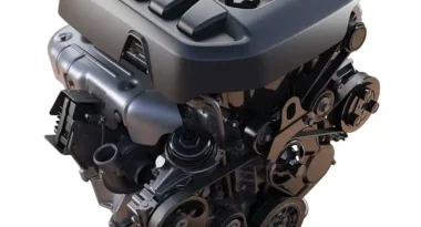 GM's 2.8-liter Duramax turbo diesel engine used to power the 2012 Chevrolet Colorado midsize pickup. (10/05/2011) (Thailand)