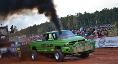 Brothers Tyler and Tyson Dillard both ran 3.0 trucks, with Tyler's "Smokin" finishing behind his brother's "Smokin II" by a good 30 feet.