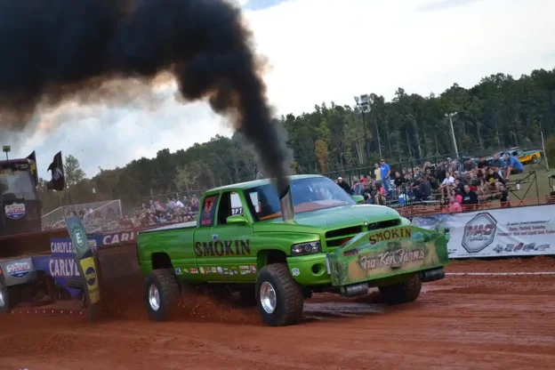 Brothers Tyler and Tyson Dillard both ran 3.0 trucks, with Tyler's "Smokin" finishing behind his brother's "Smokin II" by a good 30 feet.