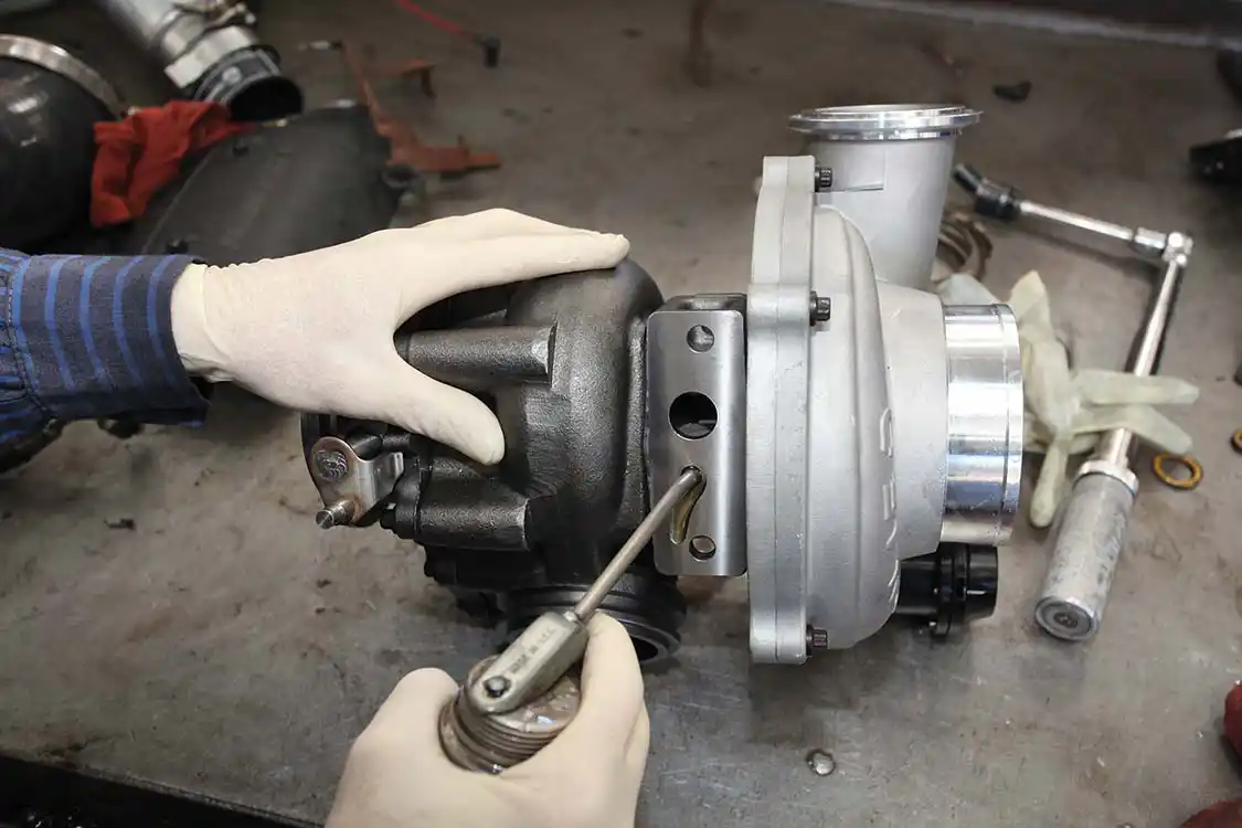 12. The new Applied Performance turbo is shipped dry. Be sure to pre-oil the unit before installation.
