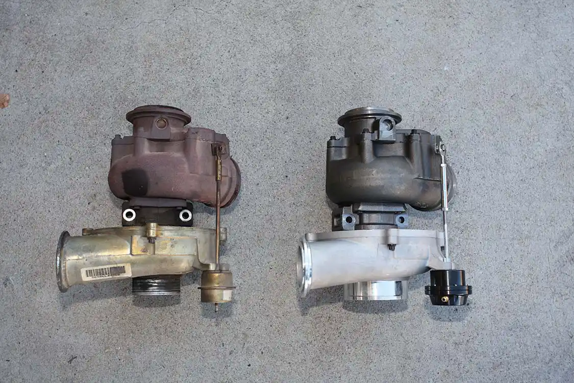 2A/2B. Here you see a comparison between the stock turbo (L) and the new Applied Performance Products turbo (R). The new turbo is almost the same size on the exterior for an easy fit, but the internals are built to move more air. Notice the new Applied Performance wastegate actuator. This billet aluminum heavy-duty adjustable wastegate actuator is pre-set at 24 psig. The wastegate actuator has a quick-adjust design, which eliminates the need to disconnect the actuator from the wastegate valve. It’s available separately and can be used on stock turbos.