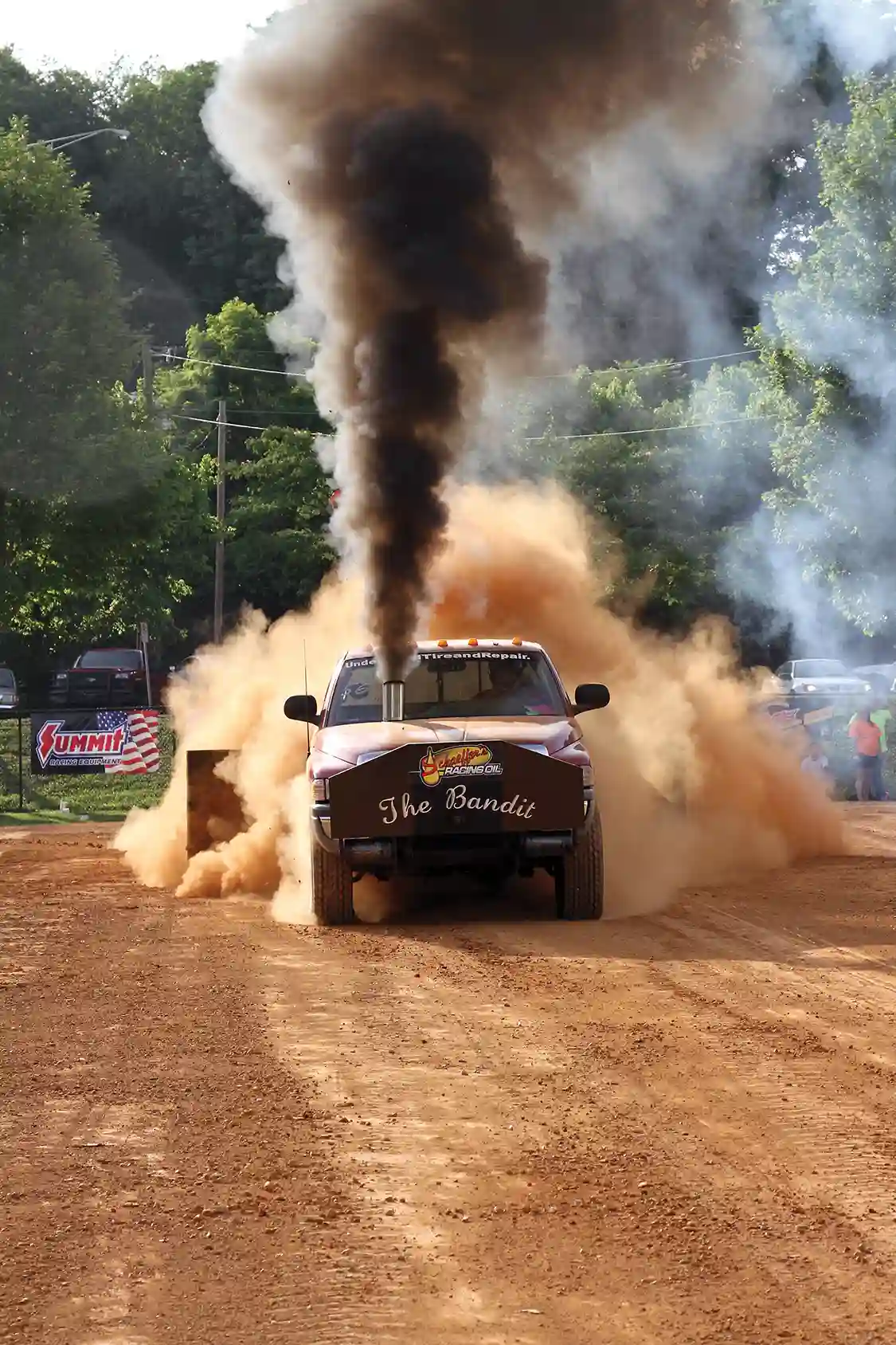 Anthony Cook drove Joe Underwood's truck to a win in Outlaw to go with a second place finish in the 2.6 class. Not a bad day for a truck that almost didn't make it to the event.