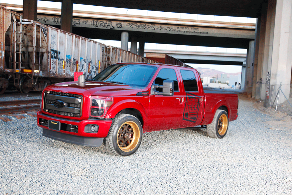 CB’s Record-Breaking Fastrac: The World’s Fastest Tractor - Diesel World