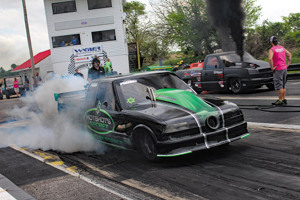 Firepunk Diesel’s Pro Mod S10 Burnout