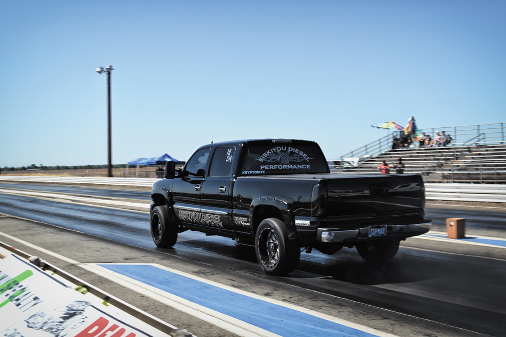 Chevrolet Duramax Drag Race Truck