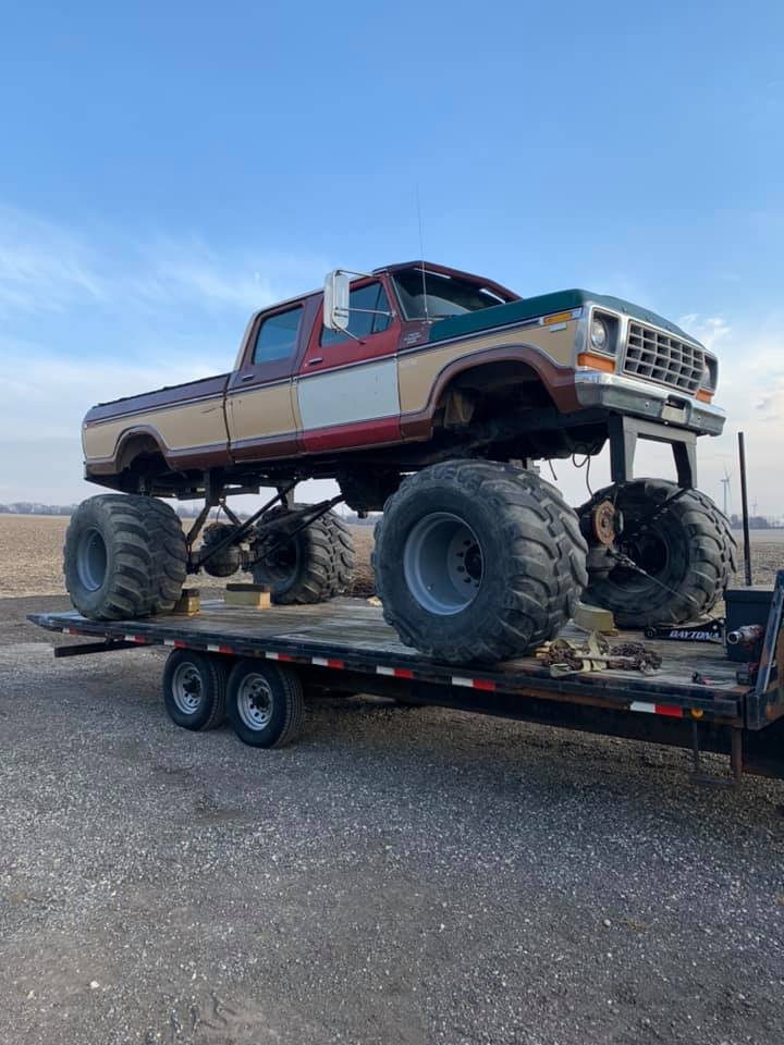 4x4 vintage ford monster truck