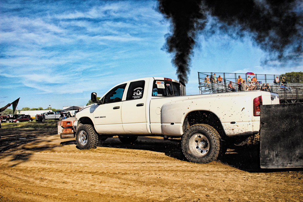 Work Stock Diesel Sled Pulling Truck