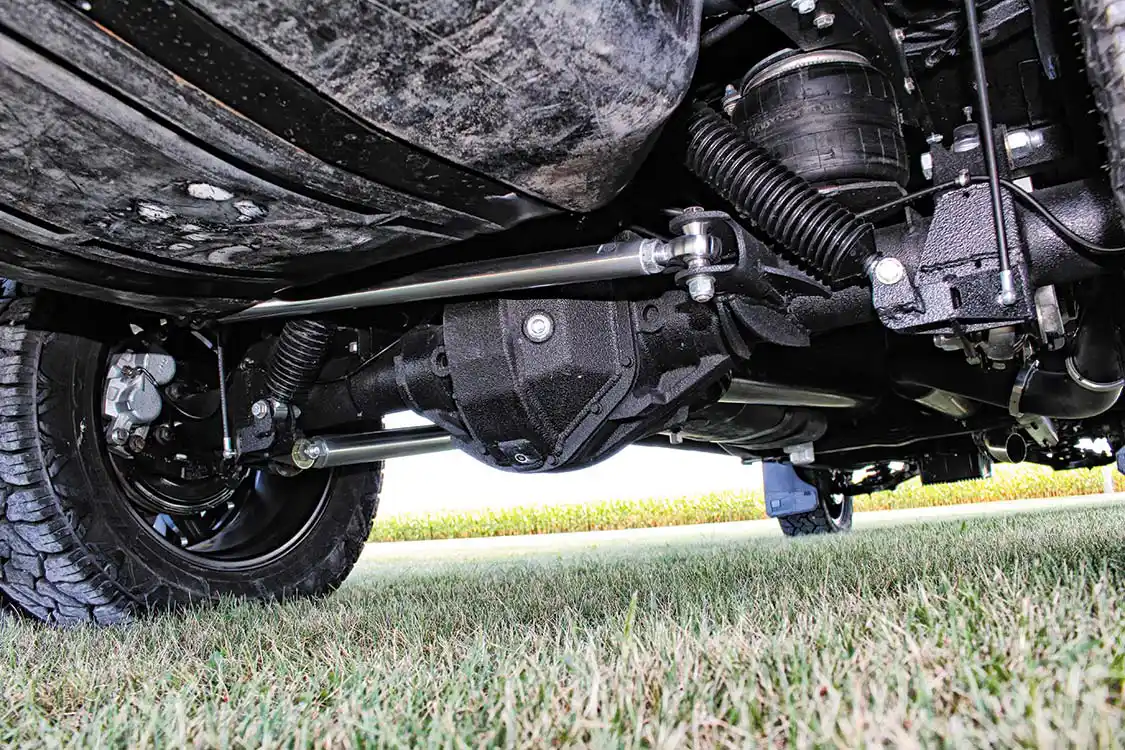 East Coast Gear Supply’s 40-spline Dana 80, chromoly 40-spline axle shafts, 4.10 gears, ARB air locker
