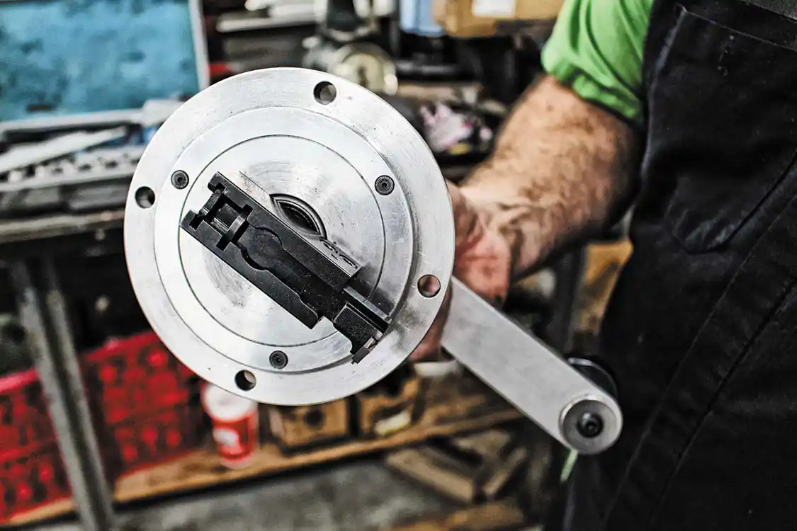 old school groove cutter for machined head