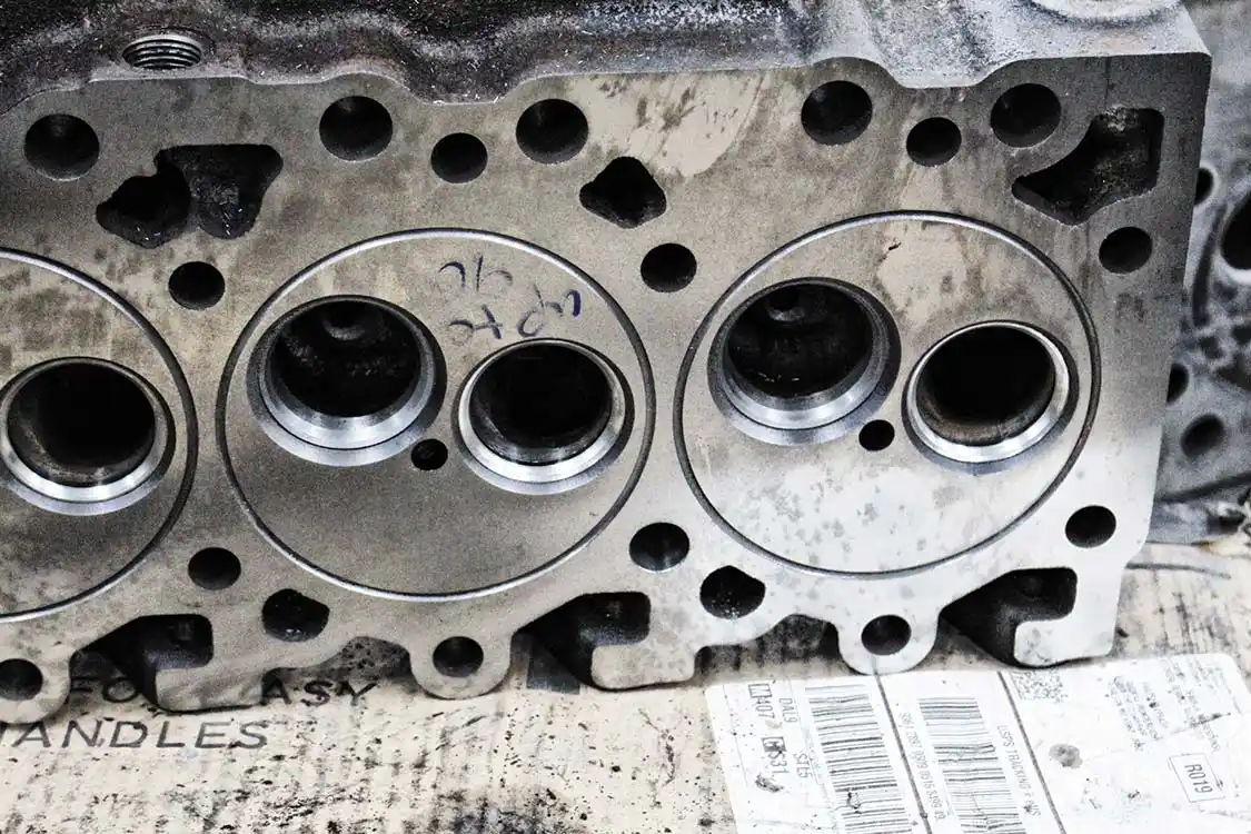 Stock 12 valve Cummins head 