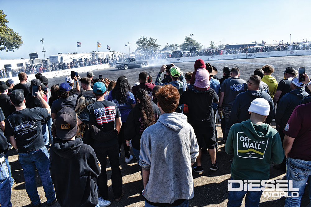 Donut Pit at Truckmania in California