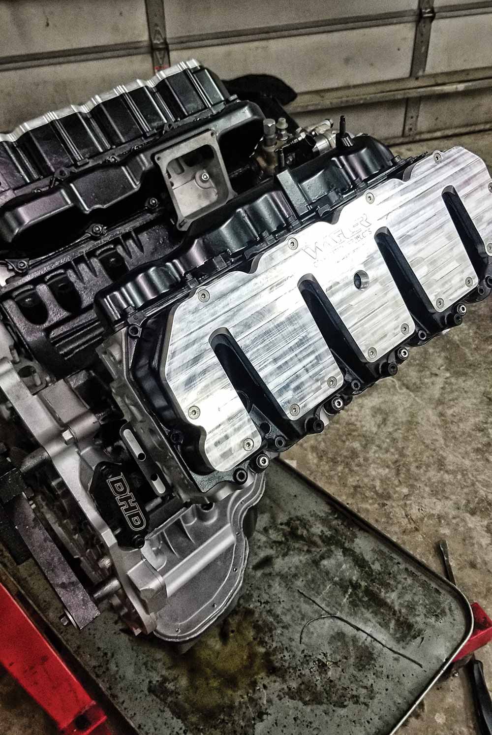 Billet upper valve covers 