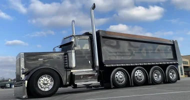 Peterbilt Dump Truck X15 Cummins