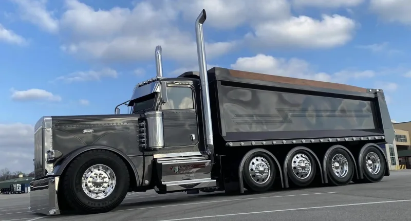 Peterbilt Dump Truck X15 Cummins