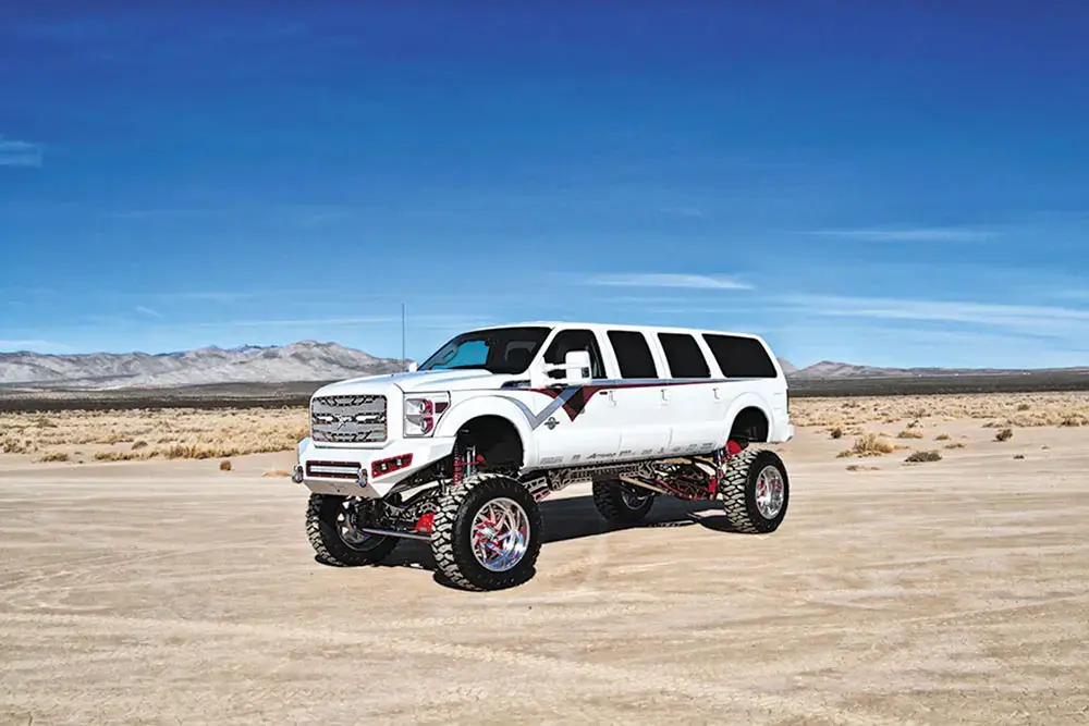 lifted ford excursion