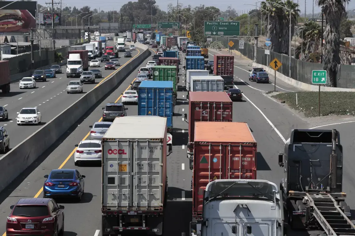 EPA approves California rules phasing out diesel trucks