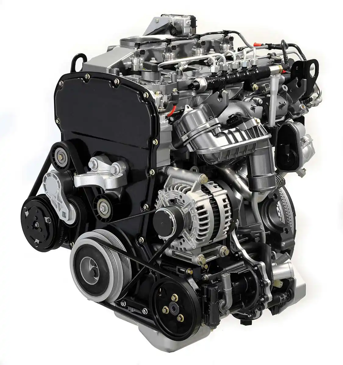 This is the five-cylinder diesel engine that powered our test rig. It produces 185 hp and 350 lb.-ft, of torque. Bore and stroke is 3.53 x 3.96 inches.