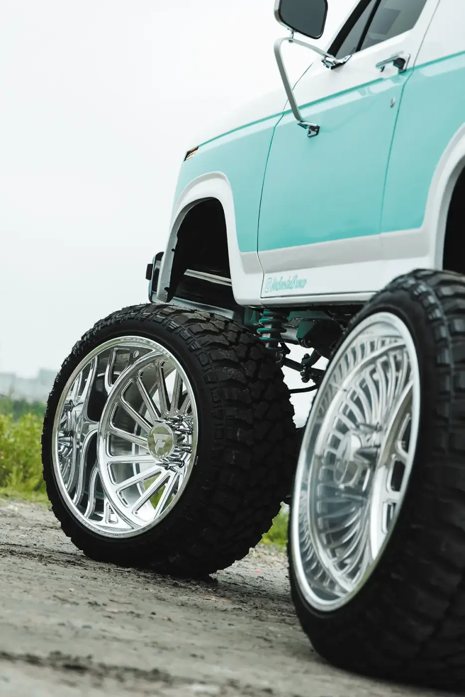 Cummins-Swapped Bronco
