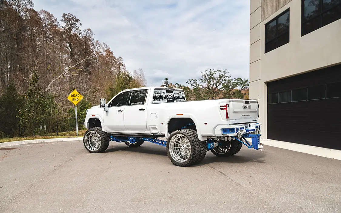 2025 GMC Denali