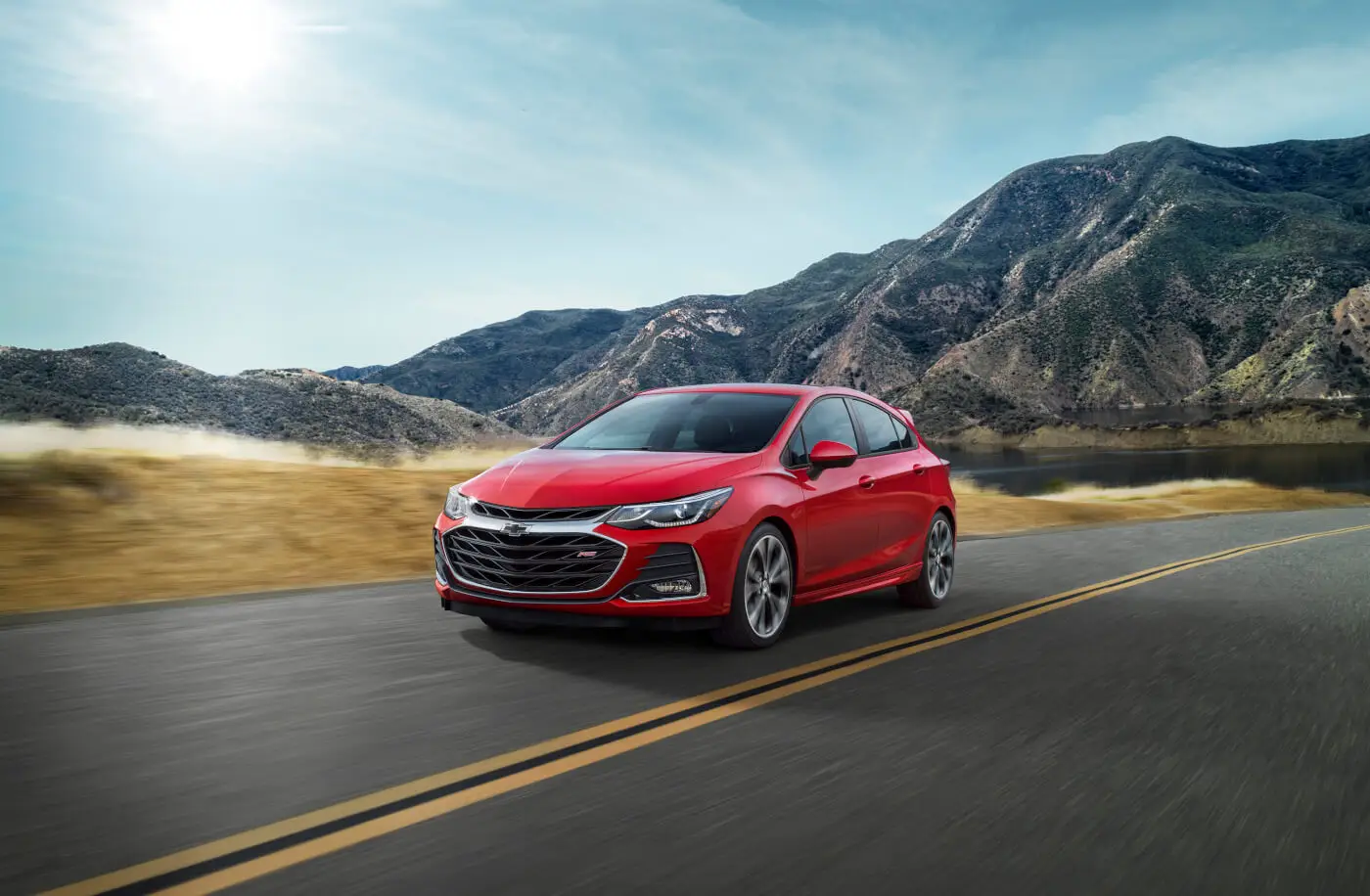 2019 Cruze Hatch RS’ front fascia and grille is all-new.